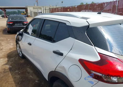 2018 Nissan Kicks S из США, поврежденный, VIN 3N1CP5CU3JL521600